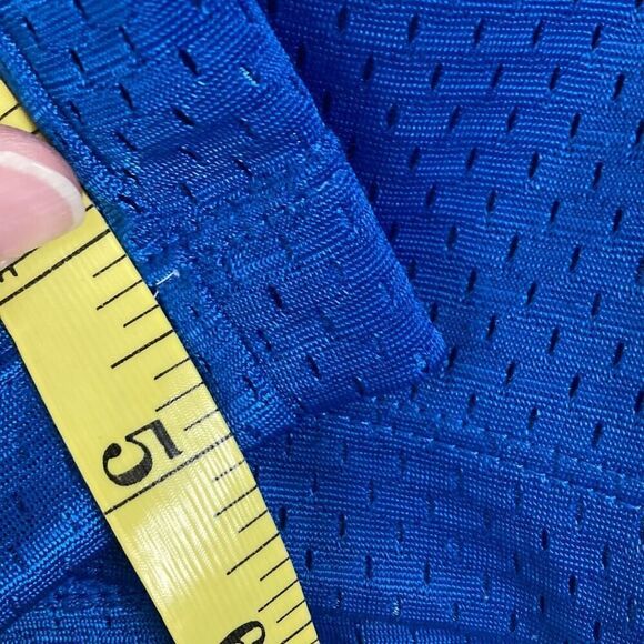 Champion Women's Shorts Size Medium (P9)‎ - Picture 5 of 7